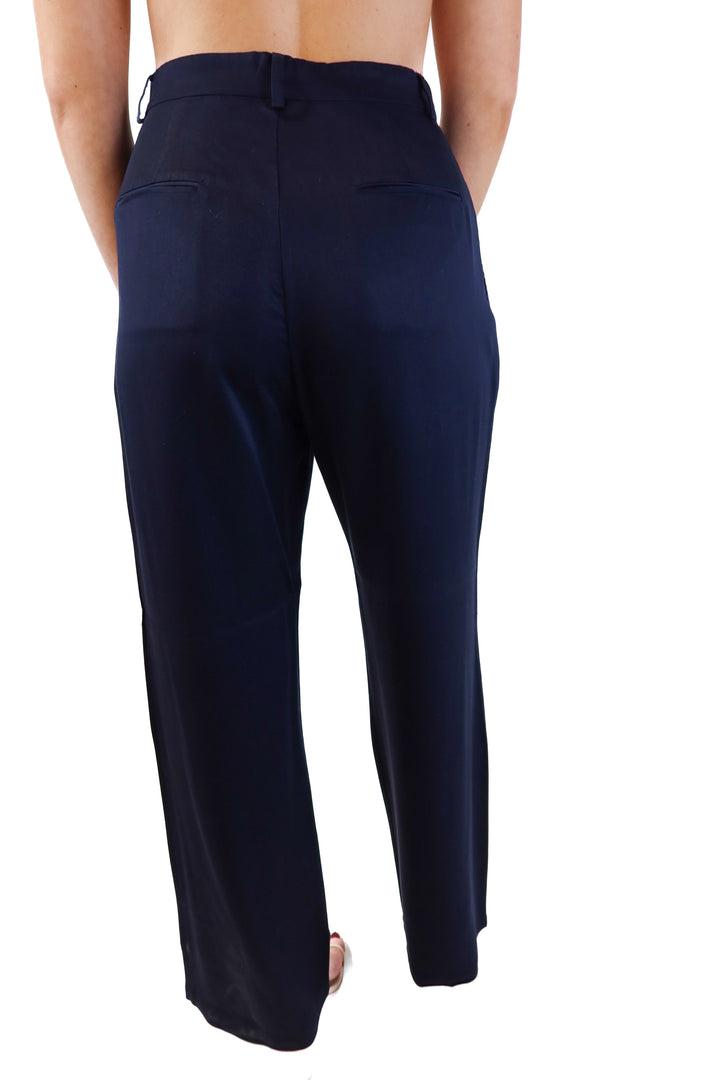 SOLD: Reformation Navy Blue Pants (8; retail $178)
