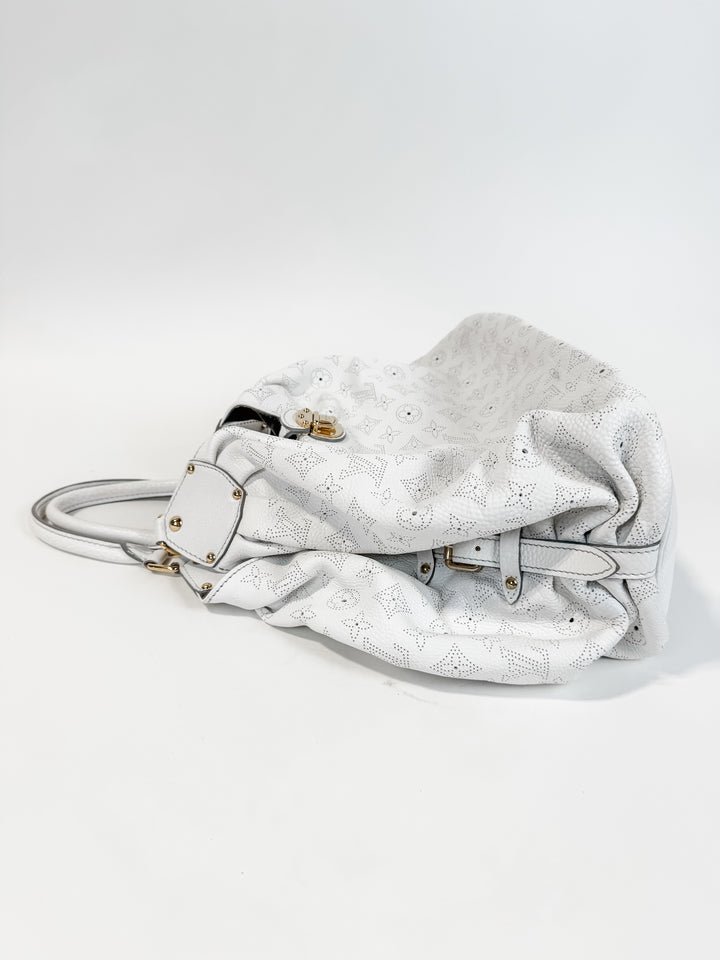 Louis Vuitton XL Hobo Mahina White Leather Bag NWOT (retail $4,350)