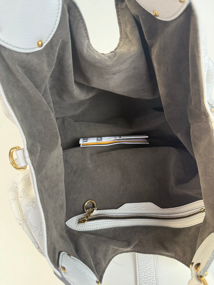 Louis Vuitton XL Hobo Mahina White Leather Bag NWOT (retail $4,350)