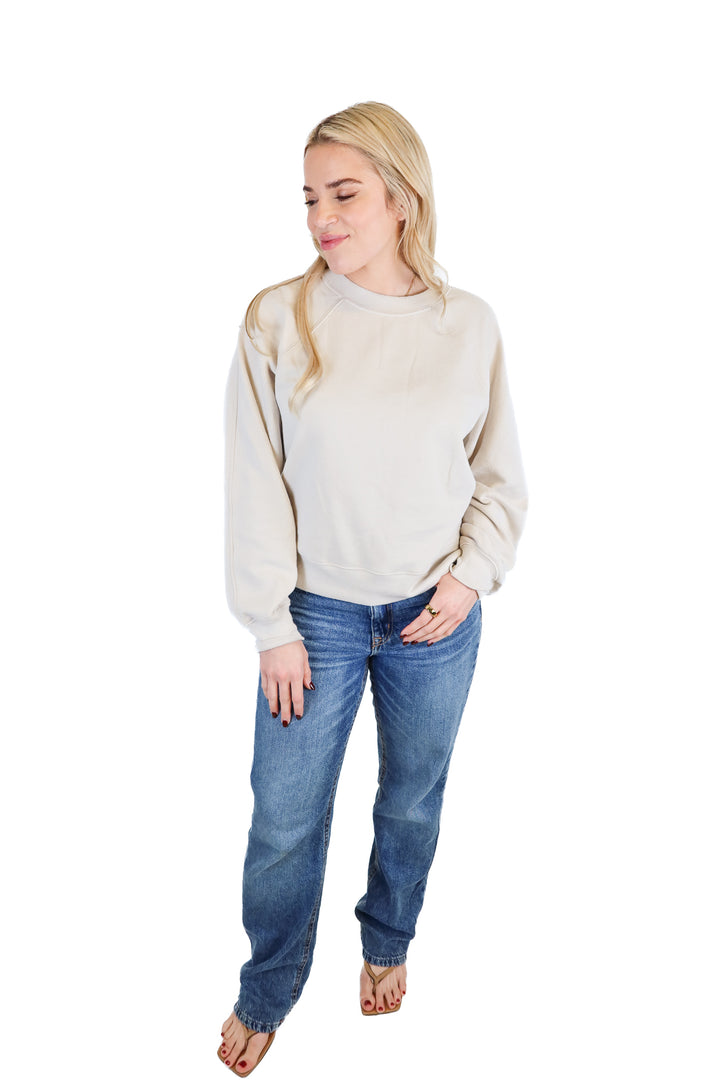 Abercrombie & Fitch beige crewneck (S)