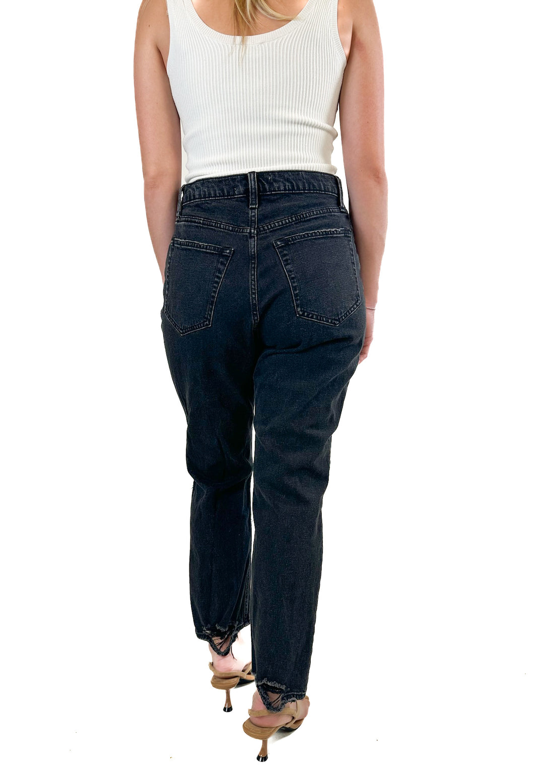 Abercrombie Black Distressed Curve Love The Ankle Straight Ultra High Rise (28/6R)