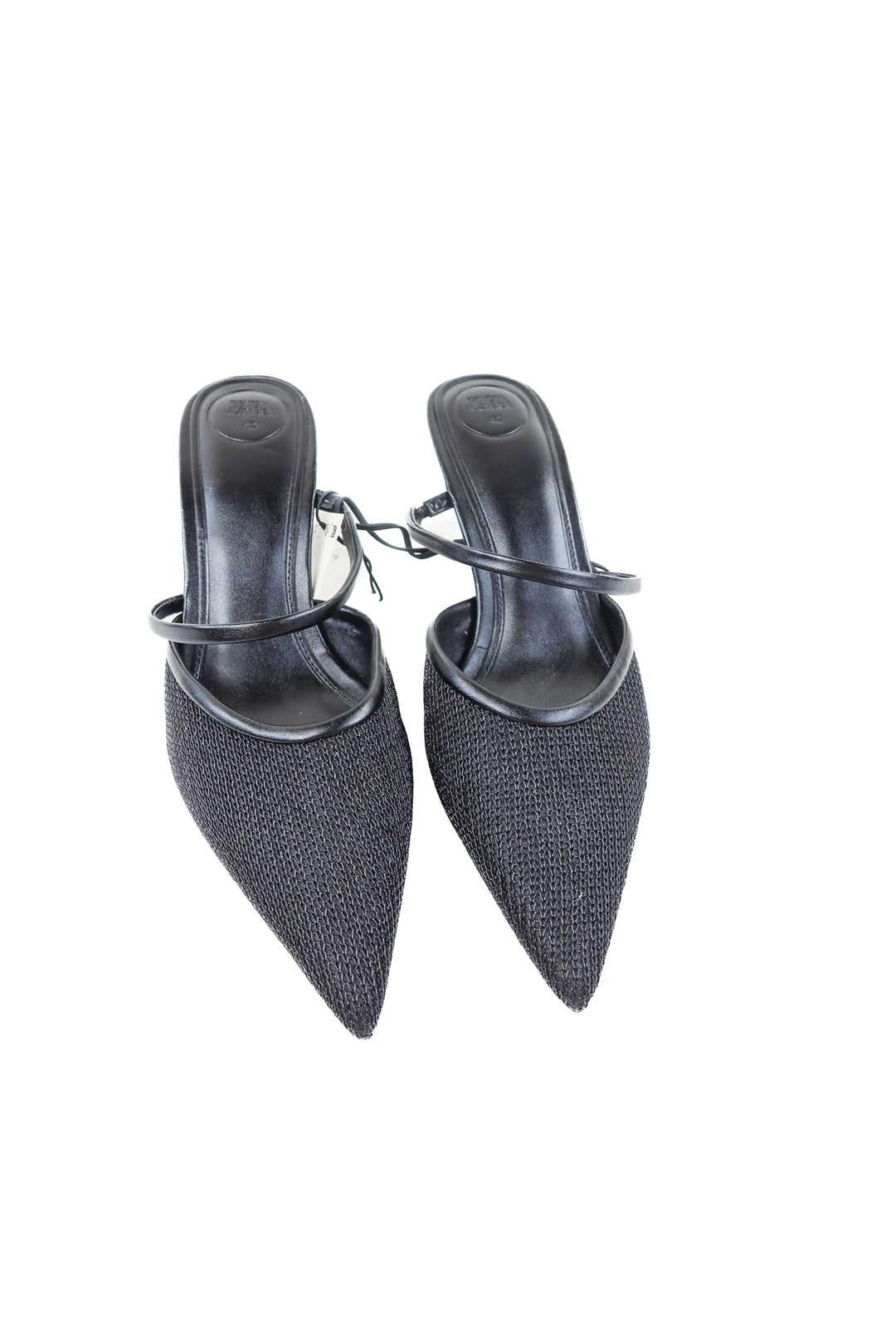 zara black textured pointed heels NWT (40; retails $59.90)