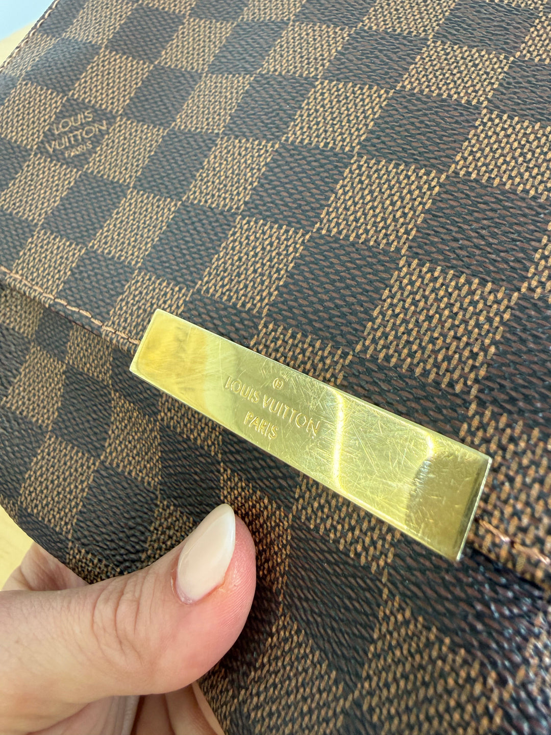 Louis Vuitton Favorite MM Damier Ebene Crossbody
