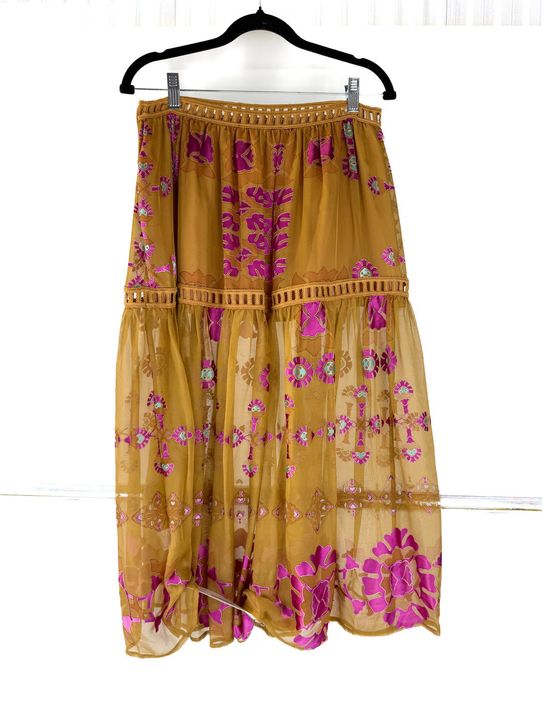 For love and Lemons floral skirt NWT (L)