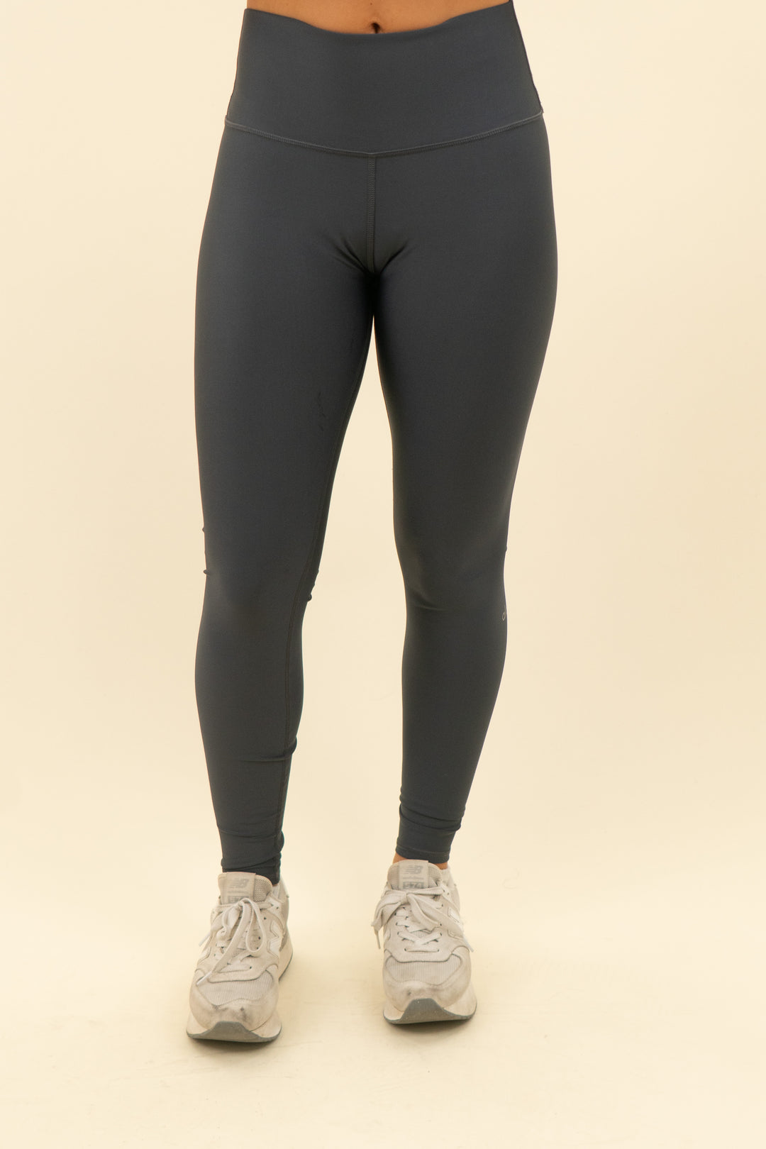 alo dark gray high rise full length legging (s; retail $118)