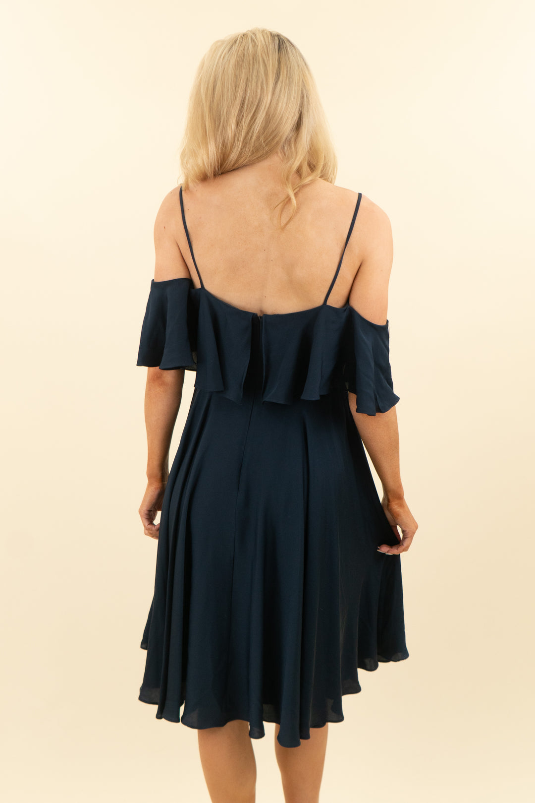 milly navy satin cold shoulder flowy mini dress (6; retail $465)