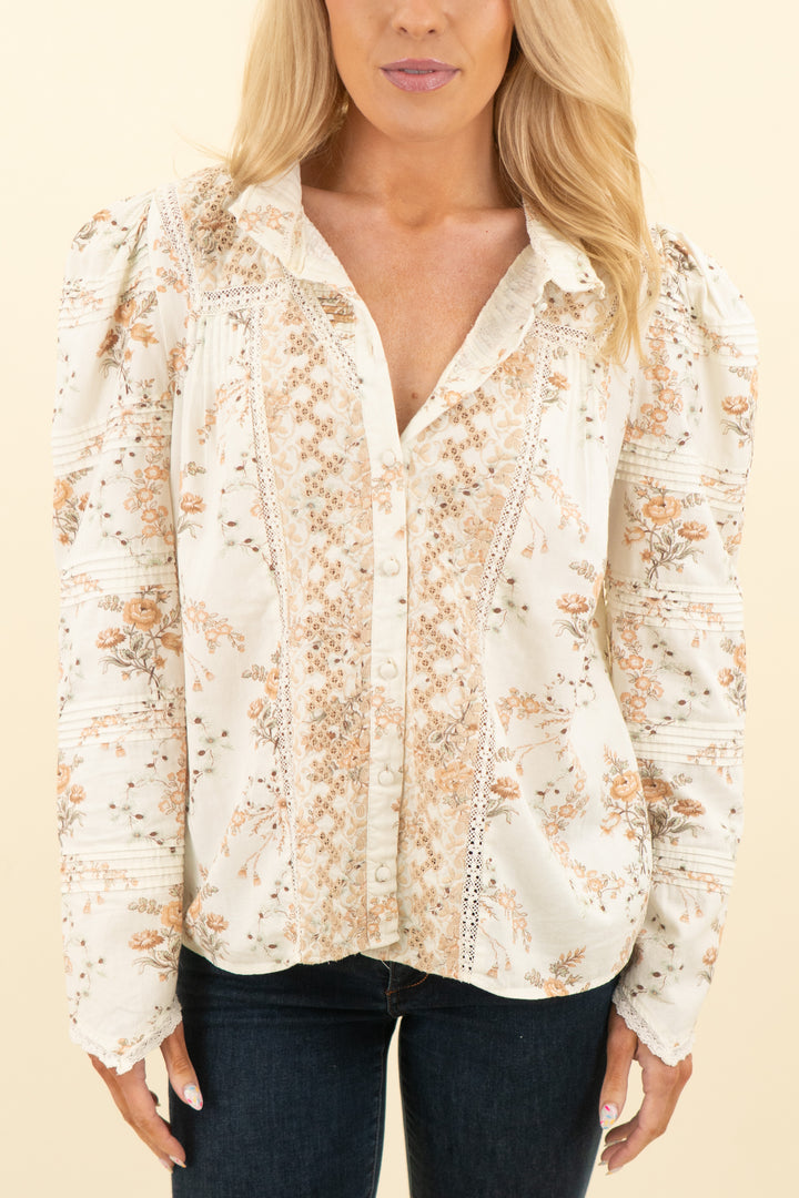 loveshack fancy cream and rust floral print long sleeve button down top with eyelet detail (s/m; retail $395)