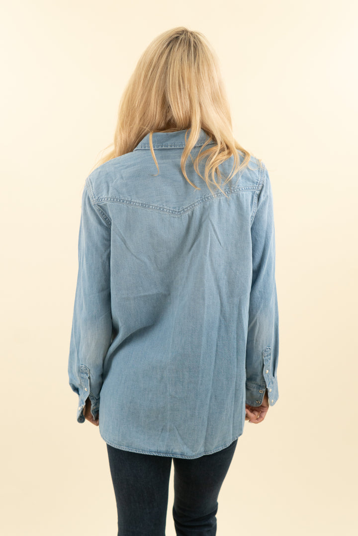 banana republic denim medium wash jacket (s; retail $98)
