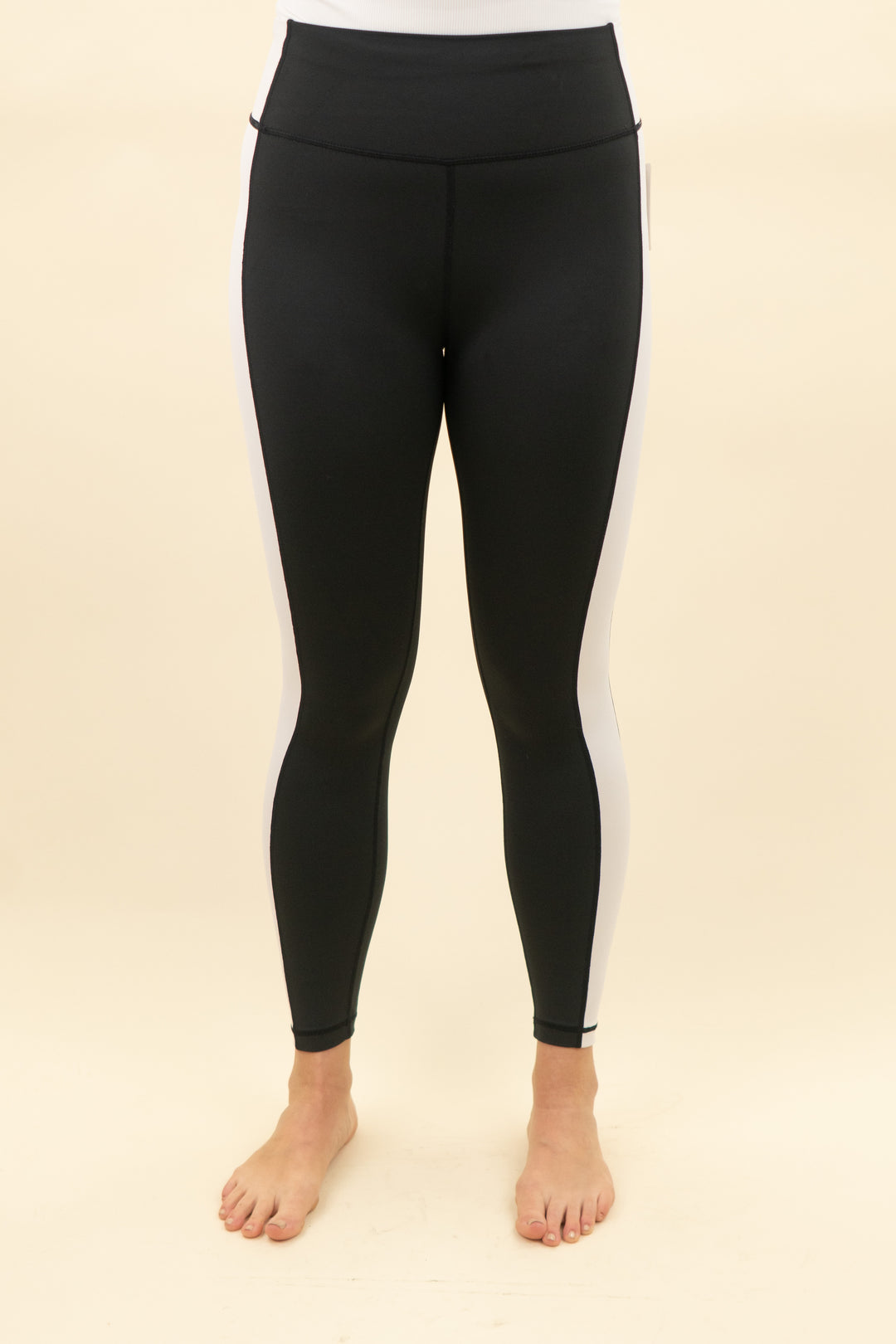 allfenix black and white cropped legging (m; retail $98)