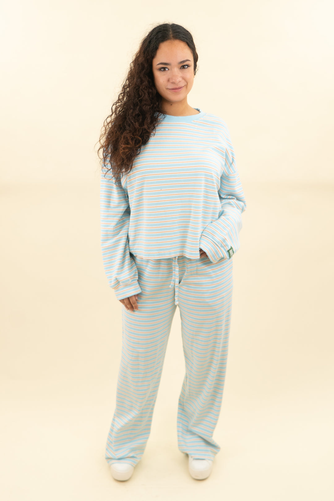 daily drills light blue and orange striped set (m; retail $178)
