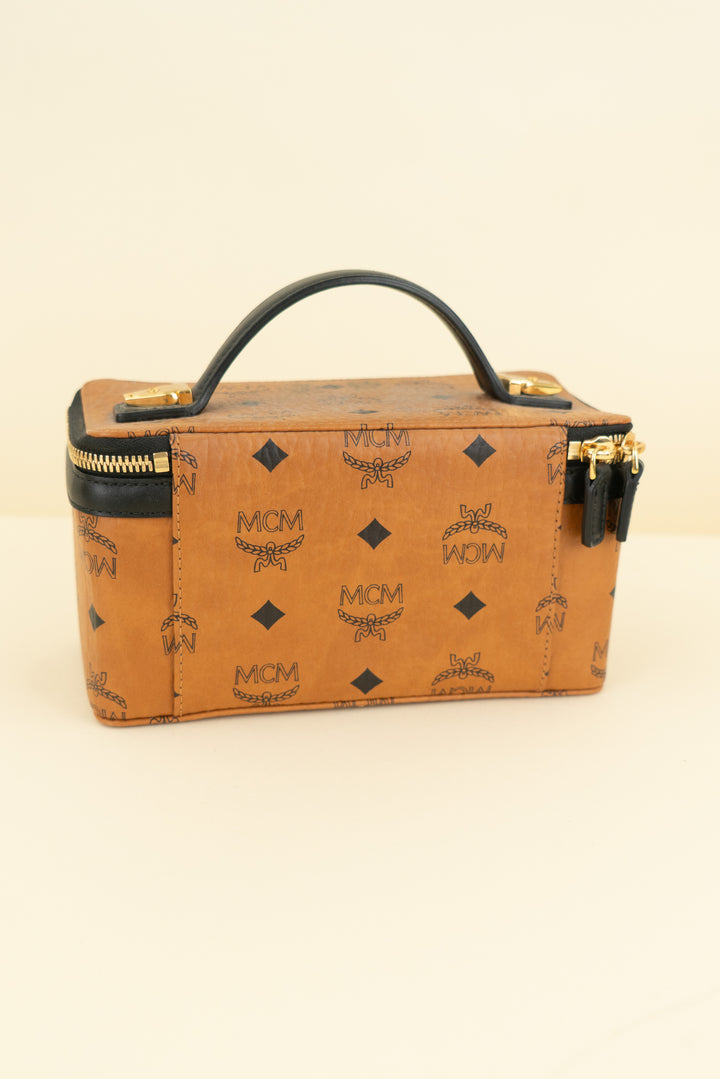 MCM mini aren vanity case (os; retail $680)