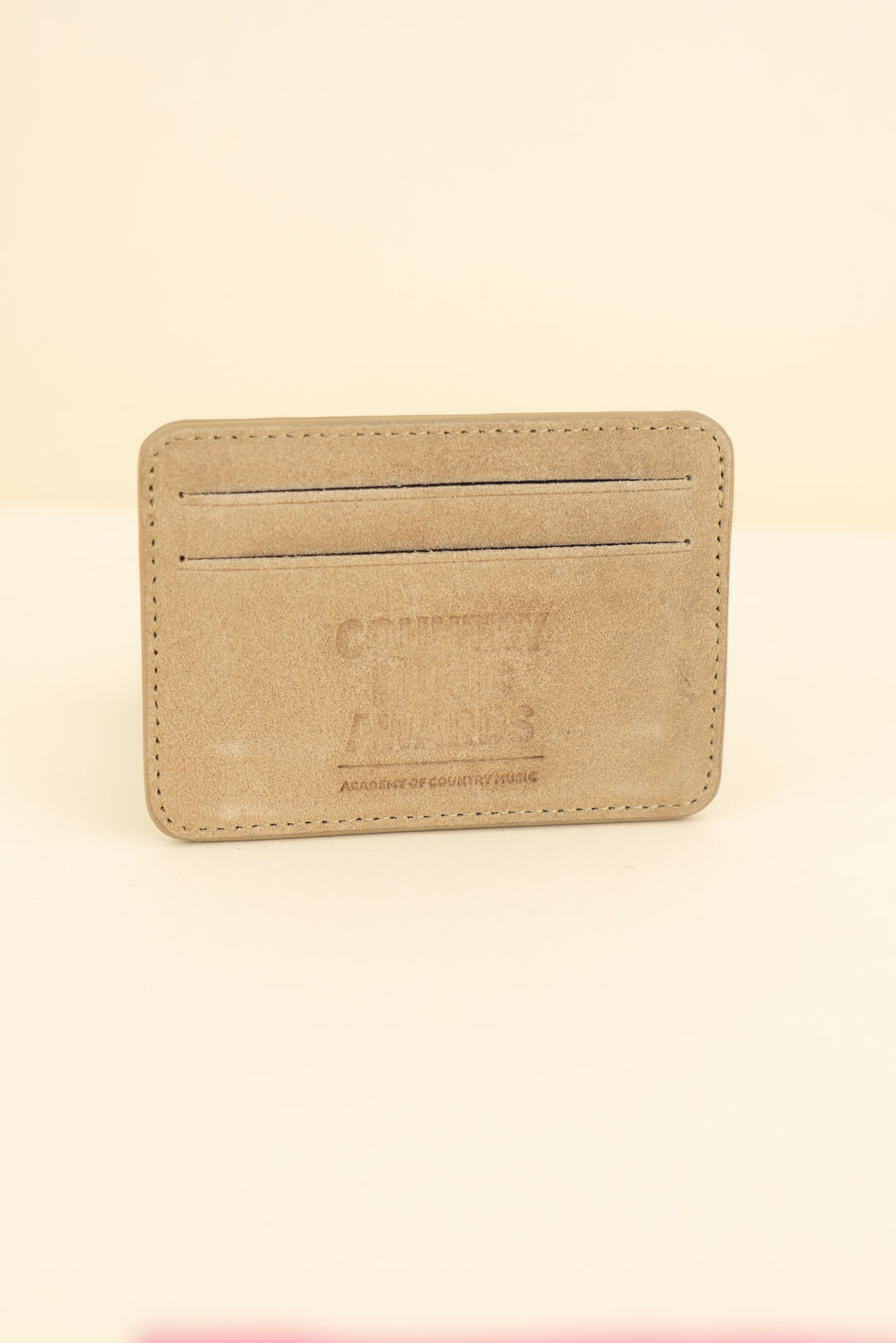 country music awards taupe card holder (os; retail $125)
