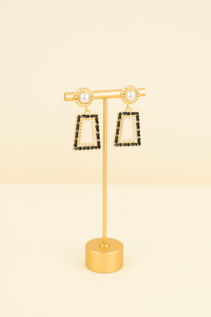 gold pearl and black drop earrings (os; retail $35)