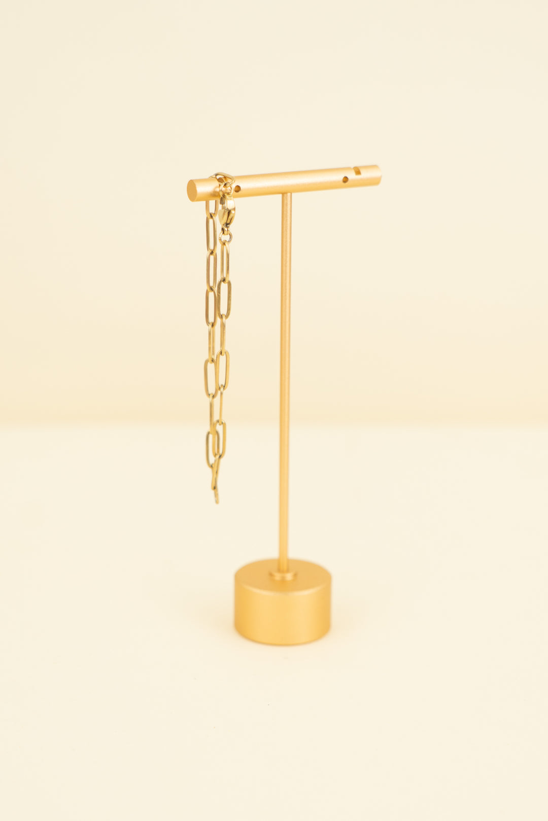 evry jewels gold paper clip link bracelet (os; retail $25)