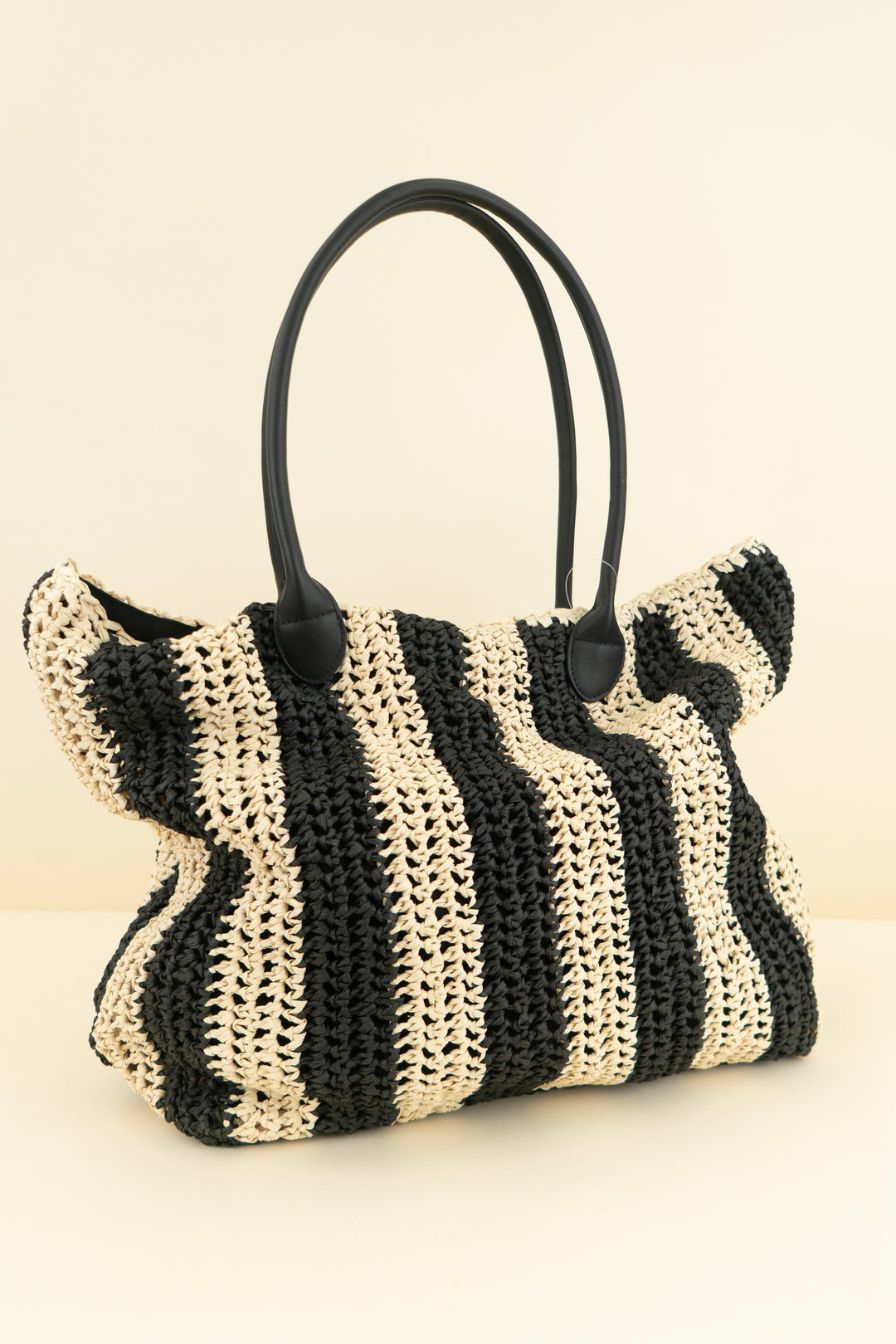 abercrombie & fitch cream and black stripe straw tote bag nwt (os; retail $60)