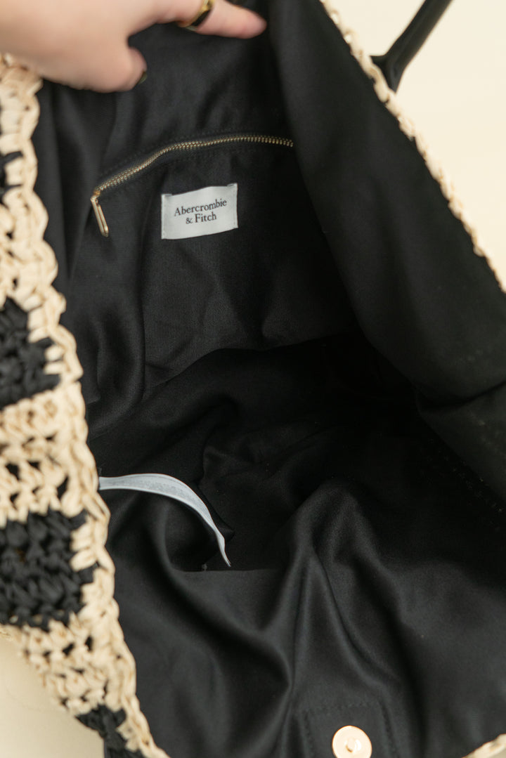 abercrombie & fitch cream and black stripe straw tote bag nwt (os; retail $60)