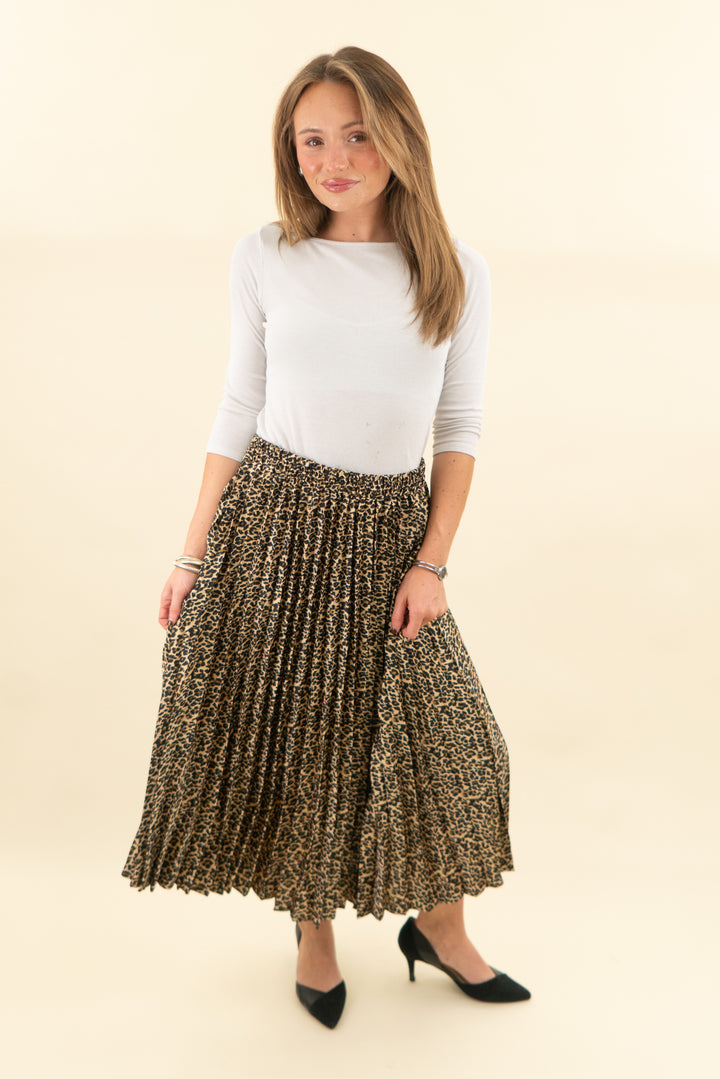 rd style leopard print satin pleated midi skirt nwt (s; retail $88)