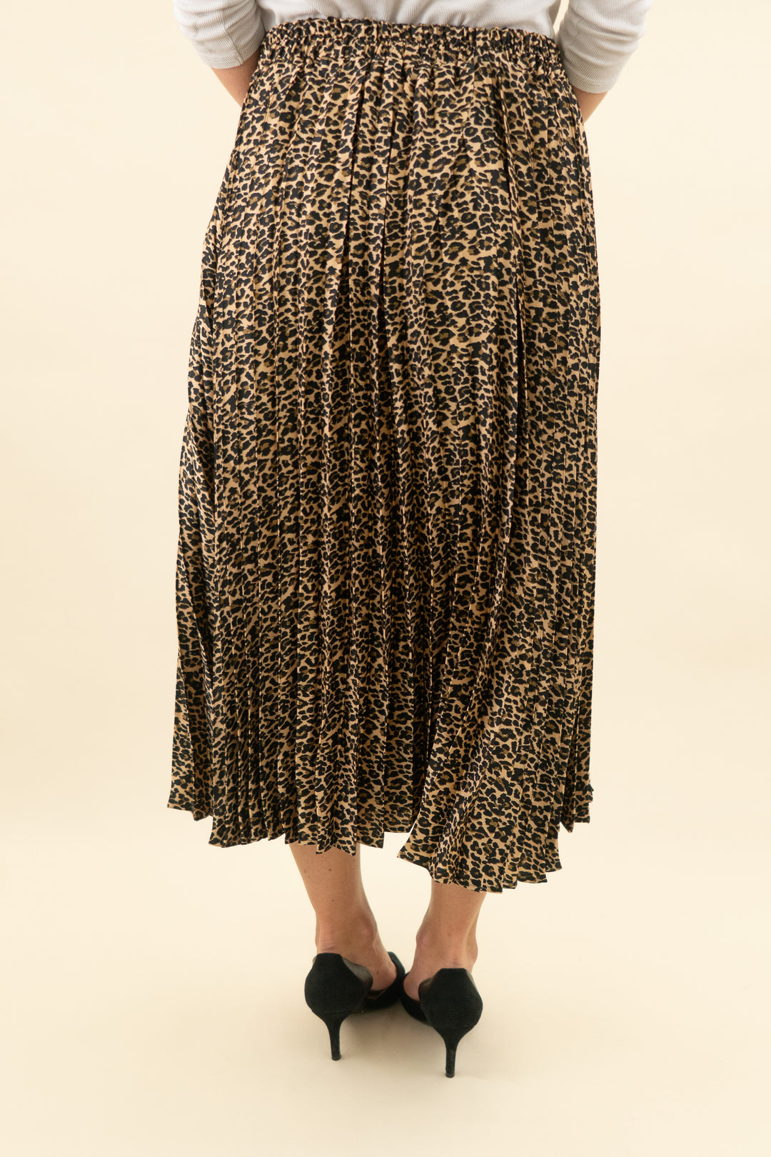 rd style leopard print satin pleated midi skirt nwt (s; retail $88)