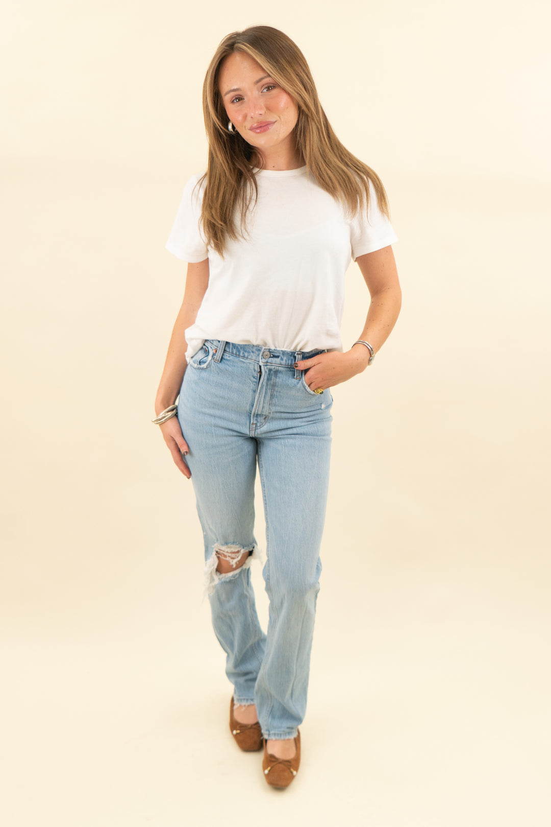 abercrombie & fitch medium wash jeans (24; retail $100)