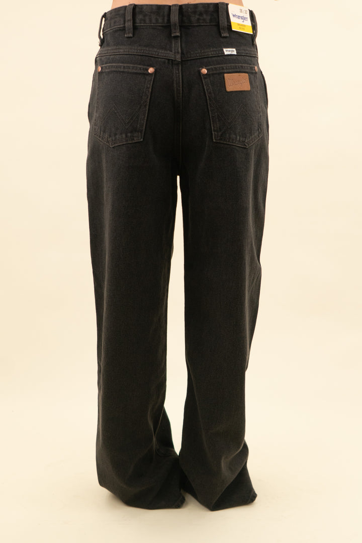 wrangler charcoal jeans nwt (26; retail $99)
