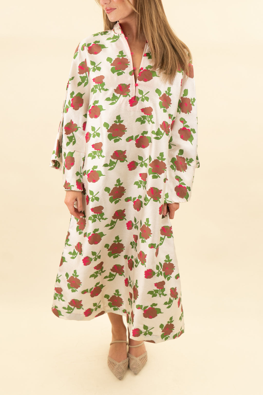 la vie style house cream and pink floral jacquard flare sleeve dress (os; retail $750)
