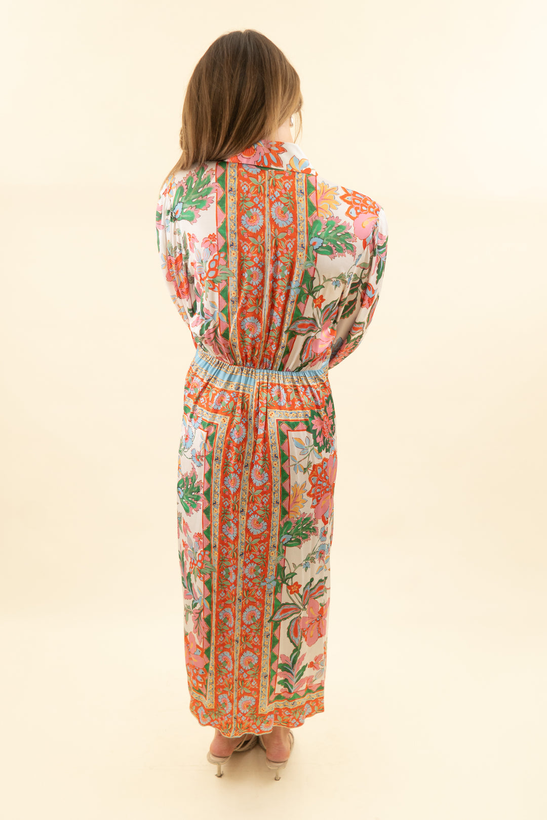 misa los angeles pink and orange multicolor floral print satin button down wrap midi wrap dress (s; retail $540)