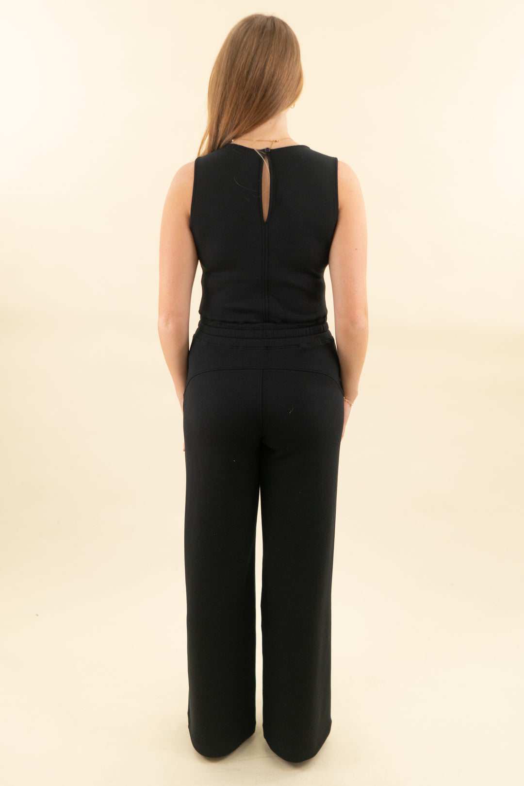 Spanx black sleeveless Jumpsuit AD (XST; retail $138)