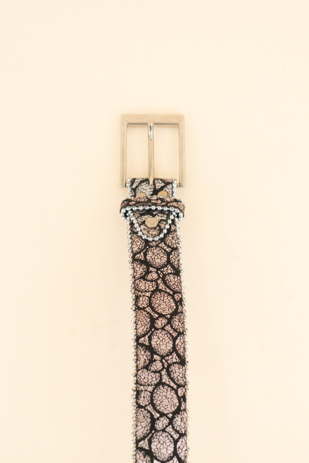 purple metallic print belt with silver buckle (s/m; retail $40)