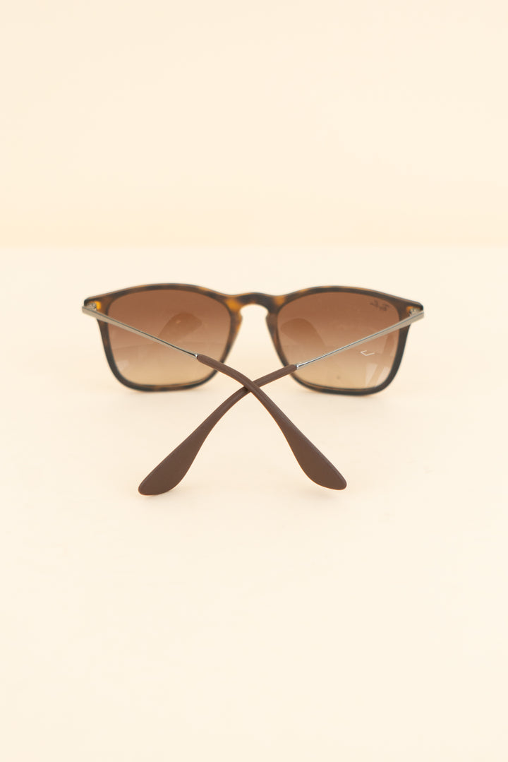 ray ban brown chris tortoise sunglasses (os; retail $176)