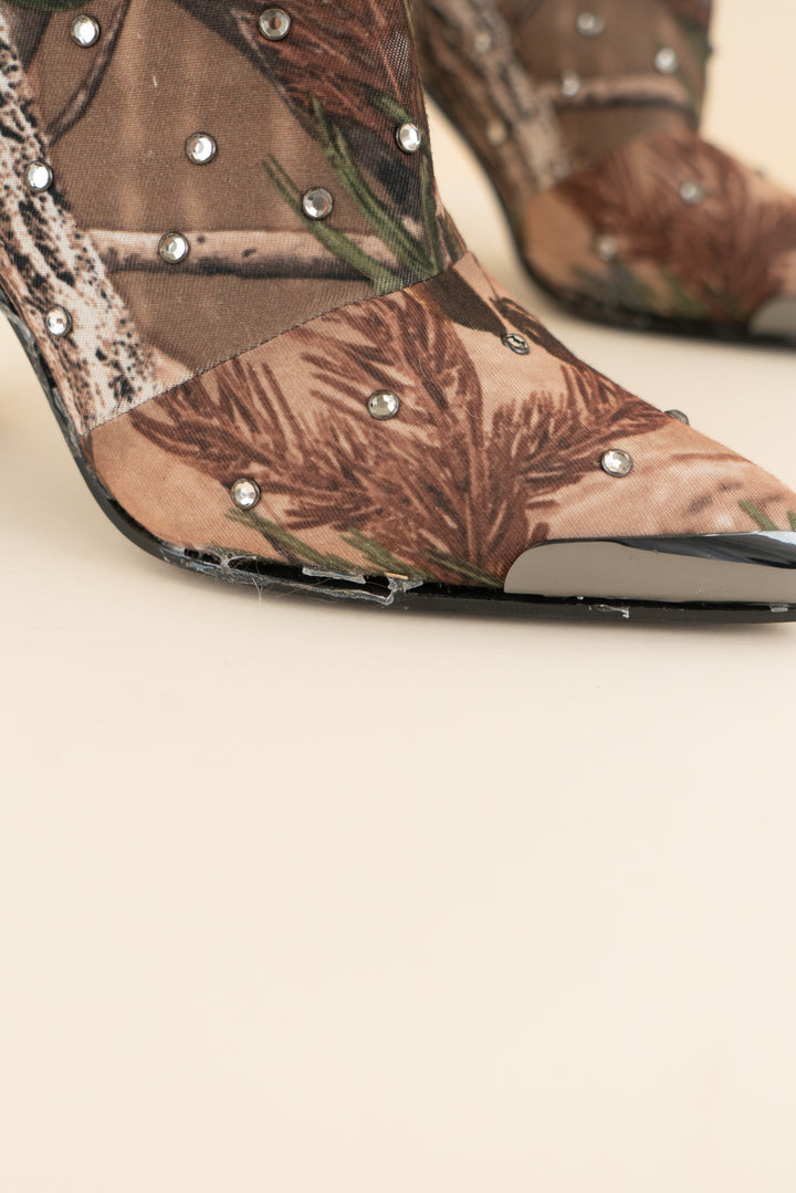daniel diamond brown camo and rhinestone print pointed toe ankle booties (8)