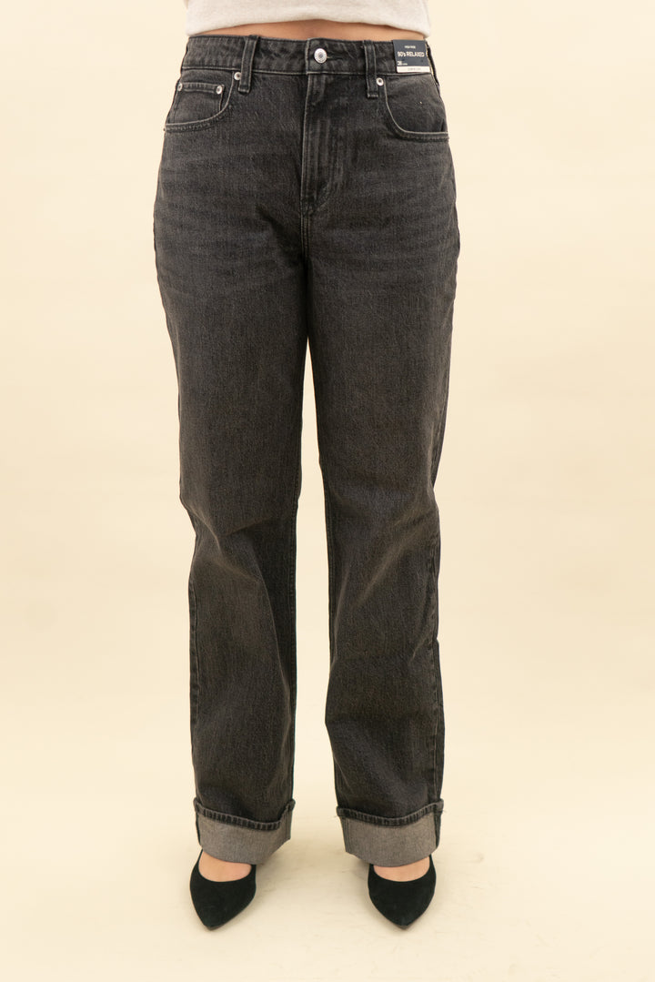 abercrombie & fitch black high rise 90's relaxed jean nwt (28L; retail $90)