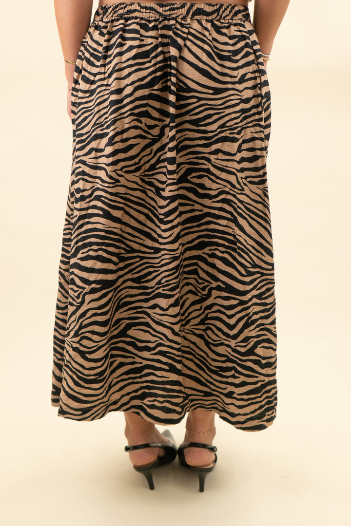 liz claiborne zebra print pull on skirt nwt (s; retail $54)