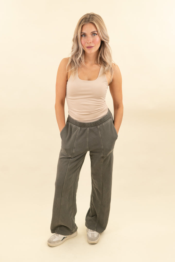 aerie olive green lounge pant (ss; retail $65)