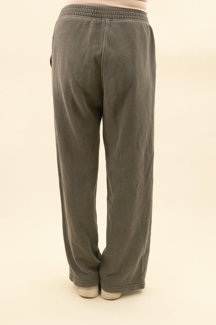 aerie olive green lounge pant (ss; retail $65)