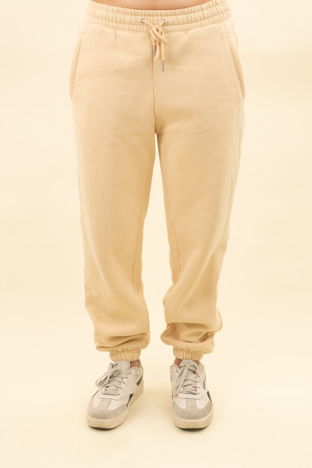 abercrombie & fitch butter yellow joggers (s; retail $60)