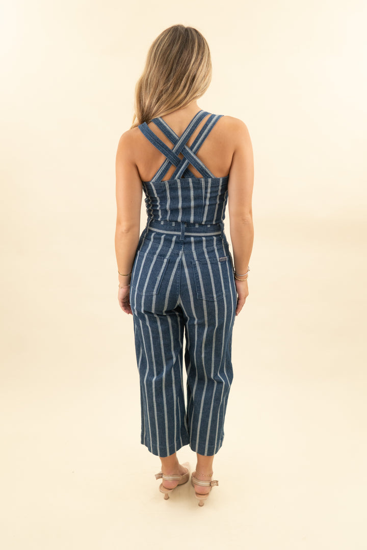 7 for all mankind dark wash striped sleeveless denim jumpsuit (24: retail $225)