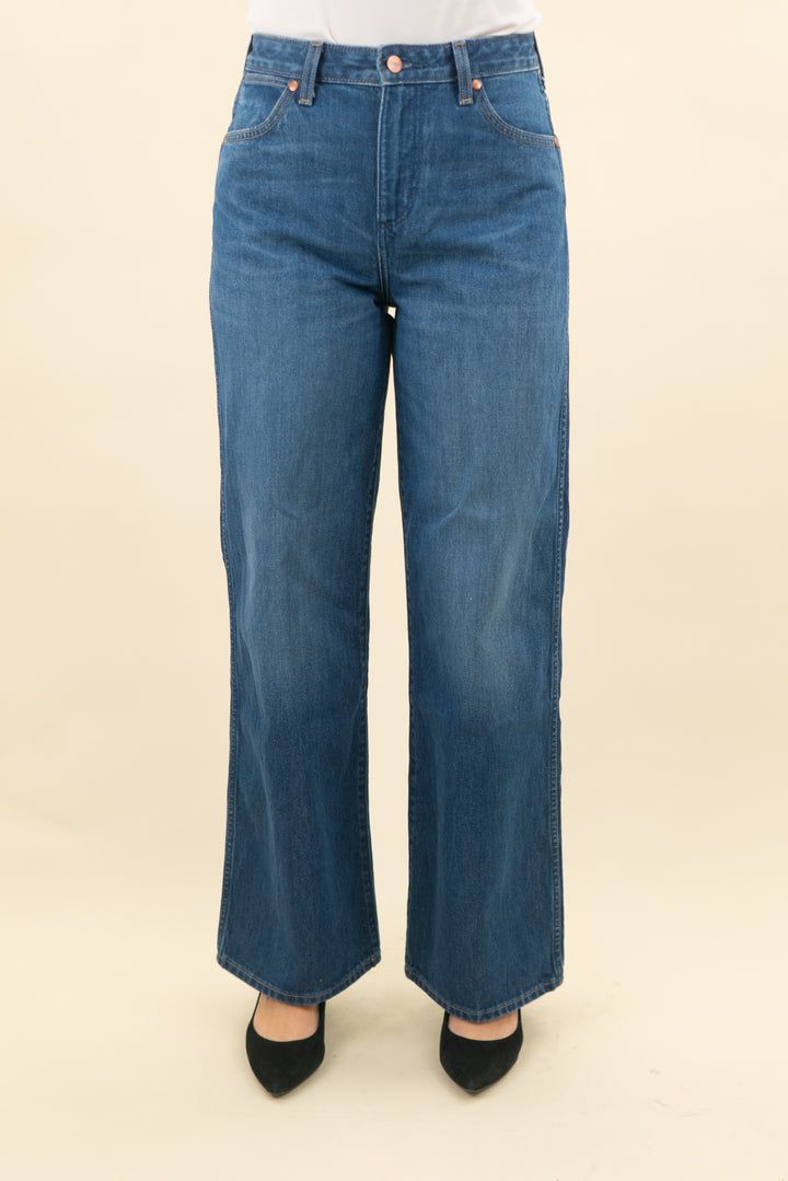 wrangler medium wash wide leg jeans (26; retail $74.99)