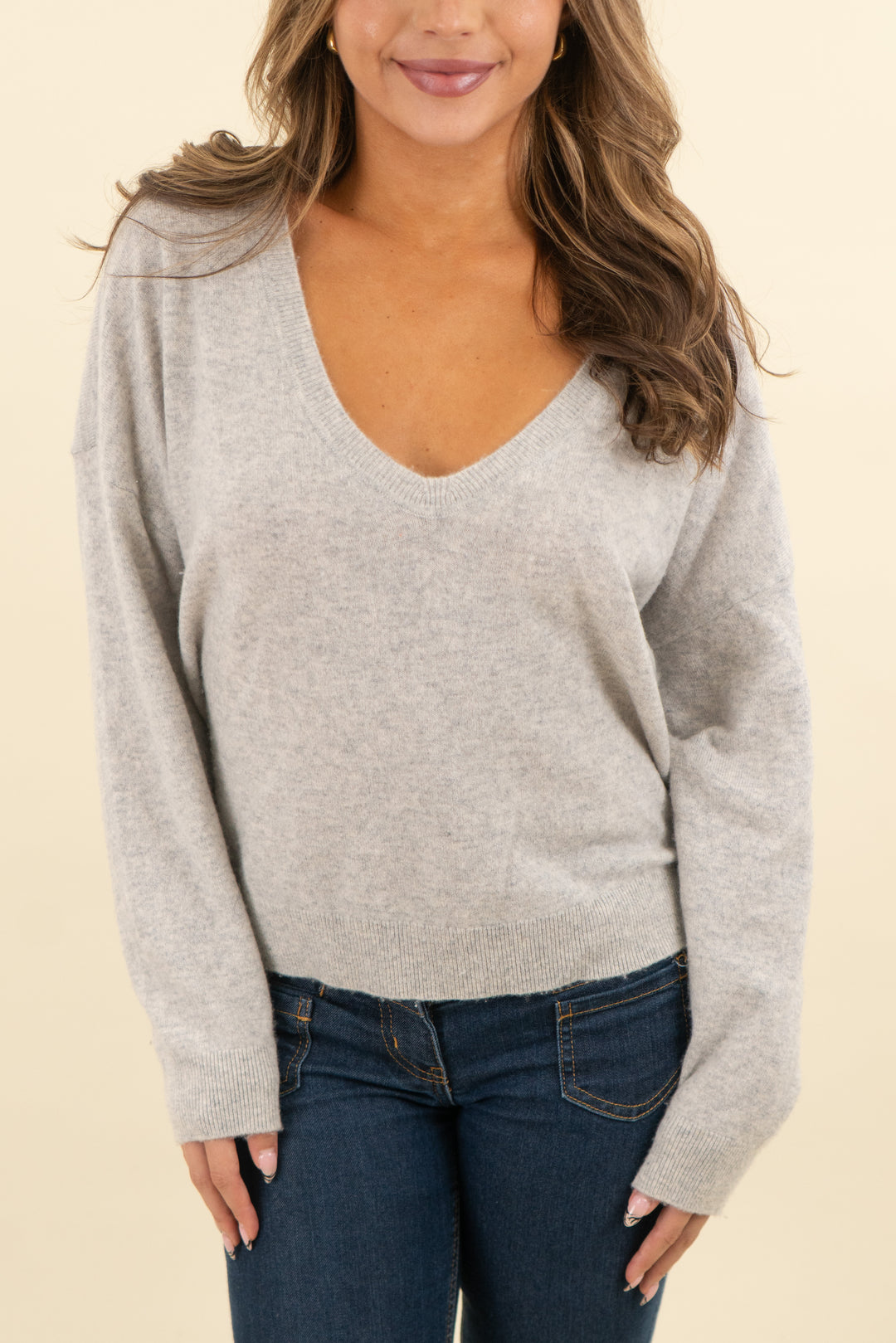 abercrombie & fitch heathered gray scoop neck cashmere sweater (l; retail $120)