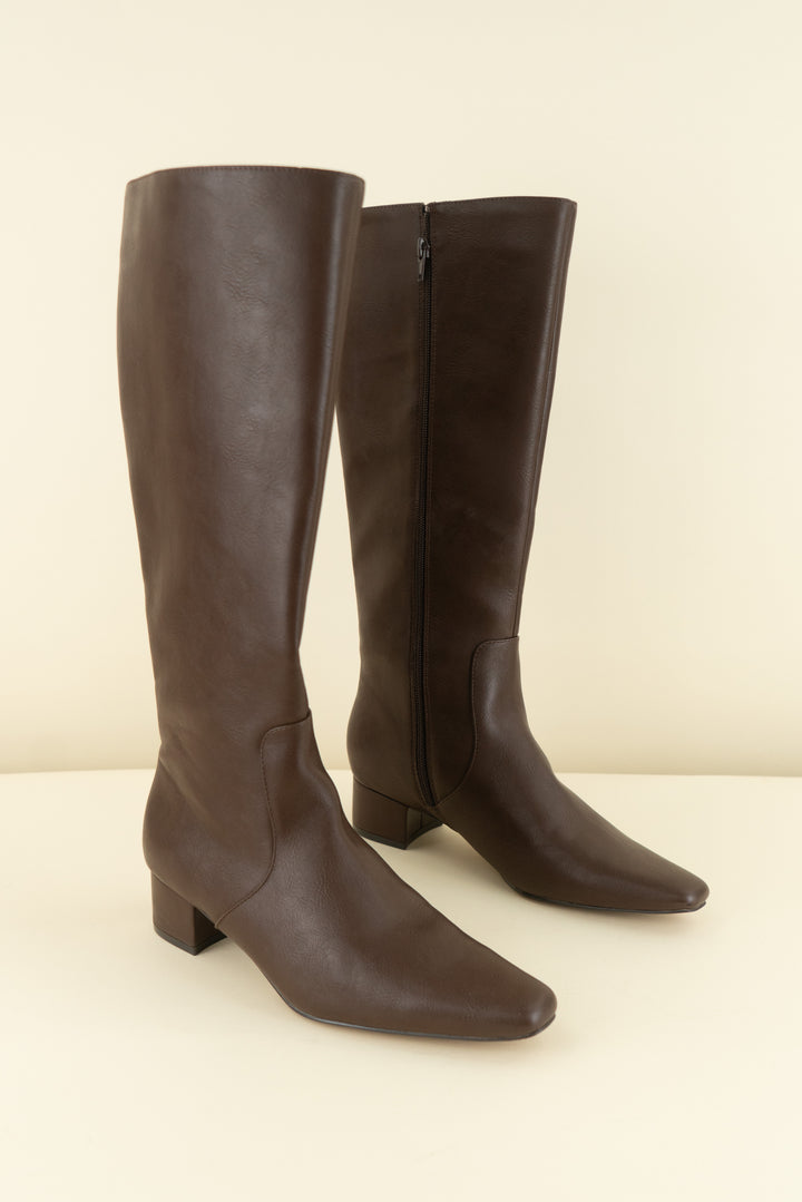 loft brown vegan leather knee high boot w/ block heel (8; retail $199)