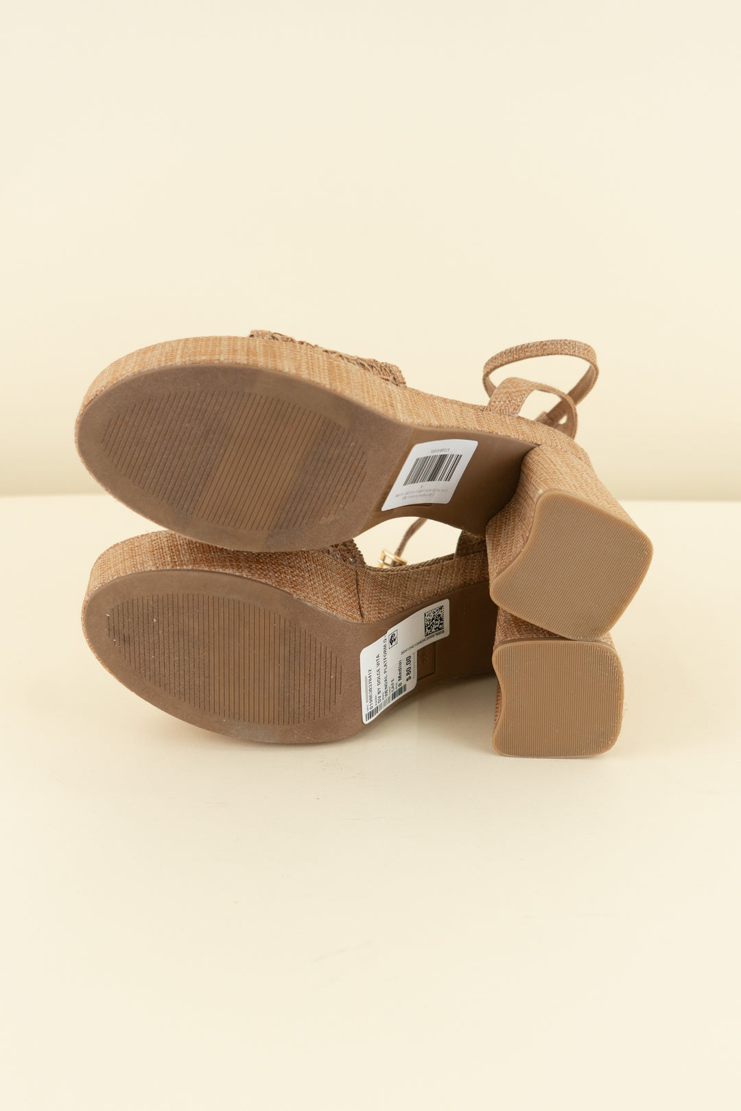 dolve vita tan woven platform sandal (8; retail $80)