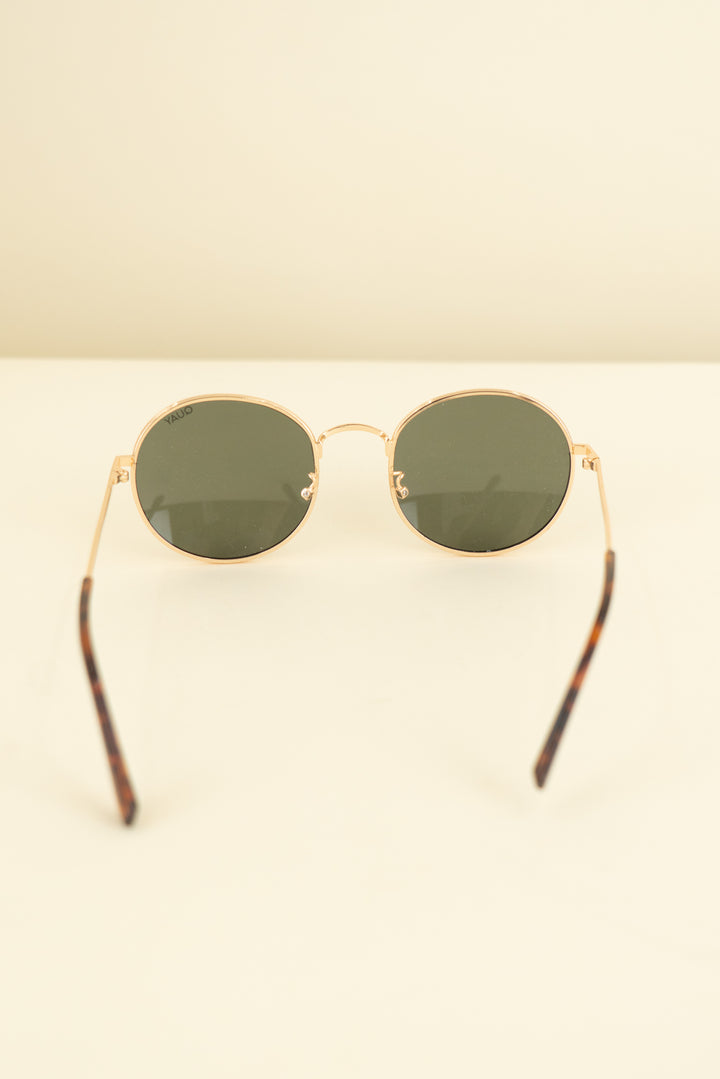 Quay Modstar gold sunglasses (OS; retail $75)