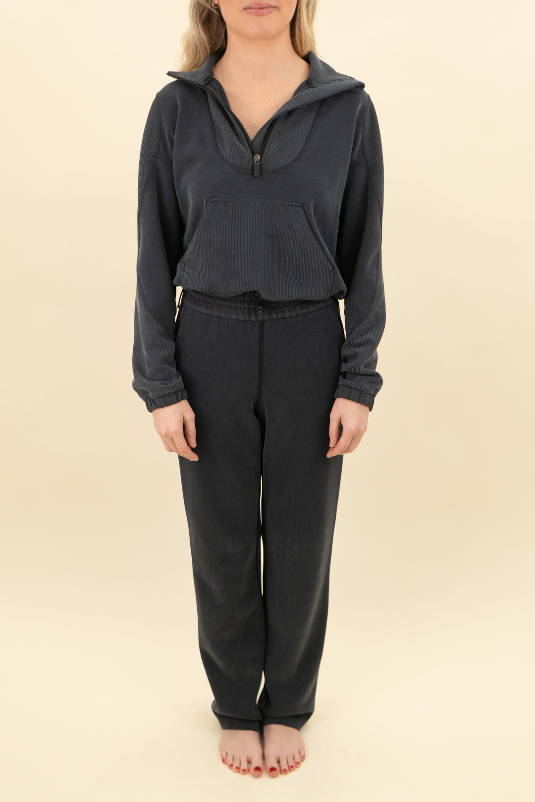 lululemon charcoal grey 3/4 zip and pant set (2; retail $276)