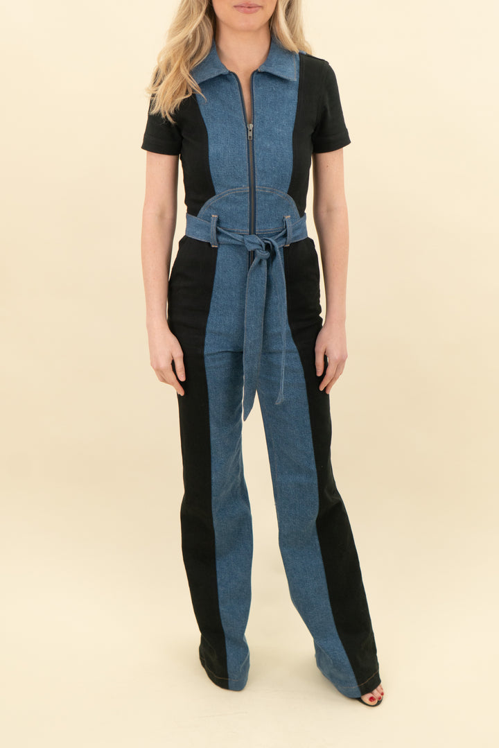alice & olivia black and denim short sleeve jumpsuit (24; retail $595)