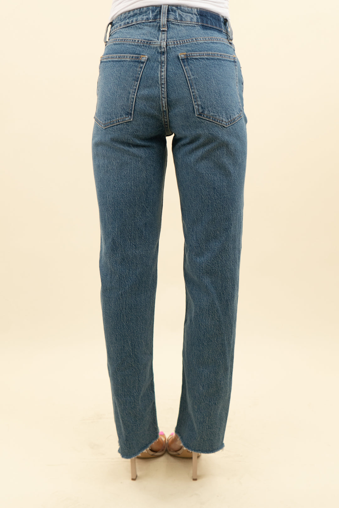 abercrombie & fitch medium wash high rise 90s straight curve love jeans nwt (26 long; retail $90)