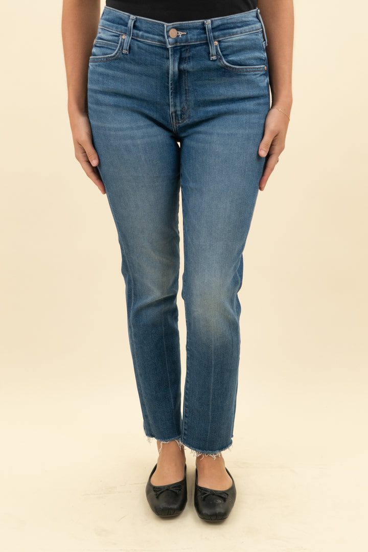 mother the rascal ankle fray mid rise slim straight in medium wash jean (27; retail $238)