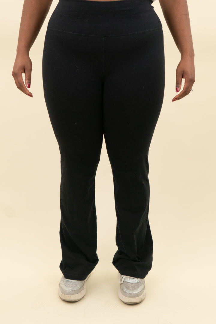 aerie offline black flare leggings (l; retail $55)