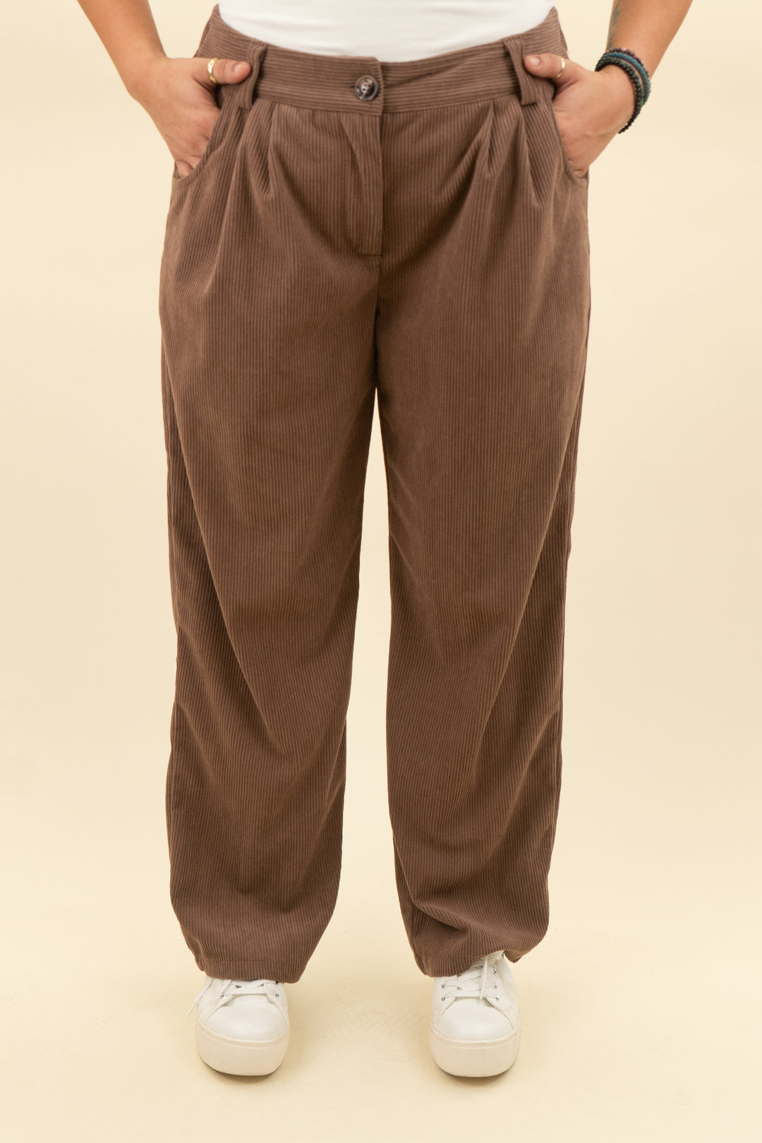 halara brown corduroy pants (L; retail $50)