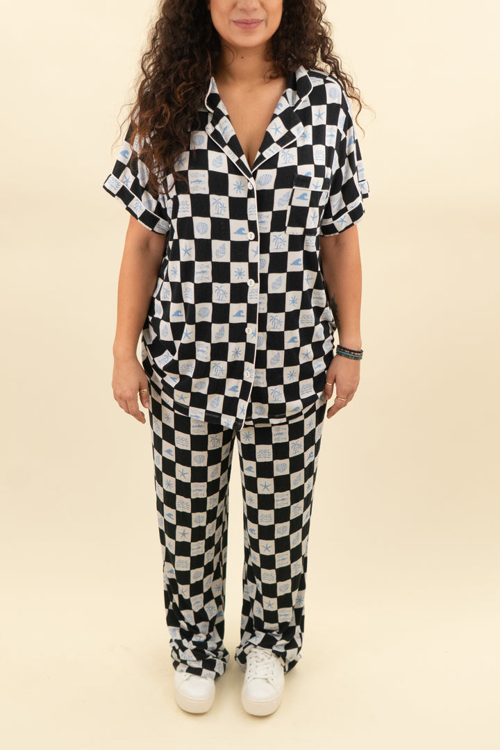 staykation ocean checkered pajama set (xl; retail $70)