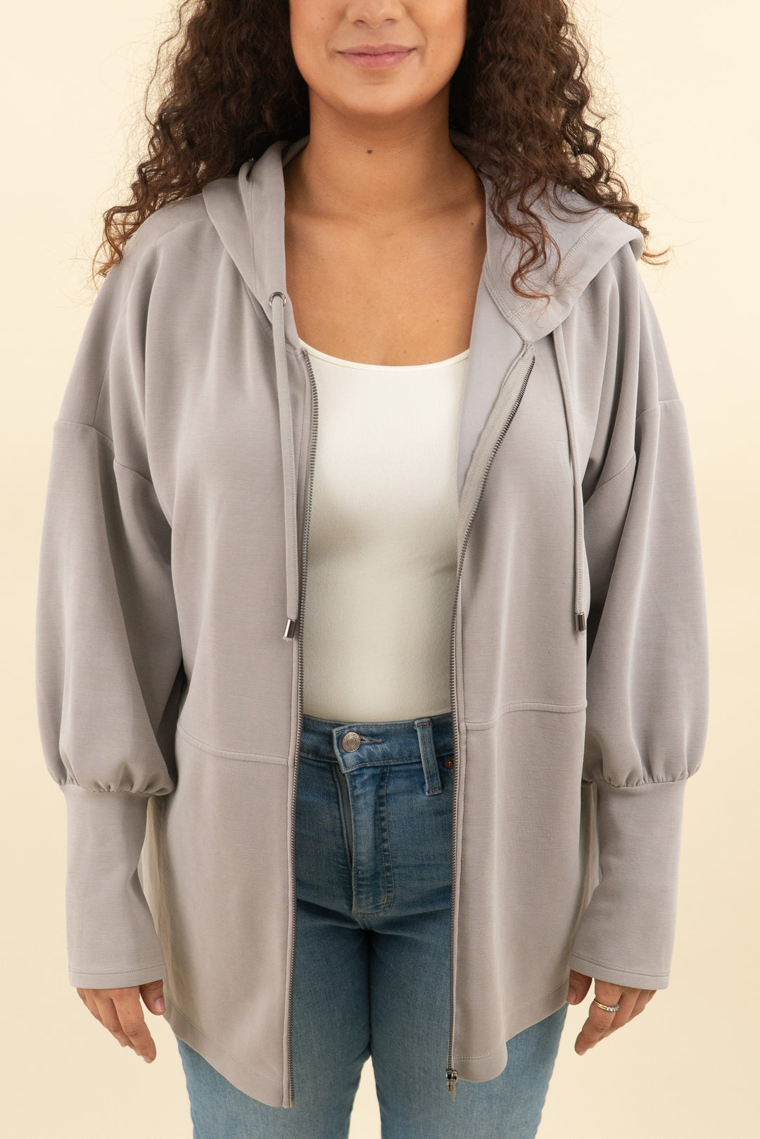 cable & gauge grey zip up hoodie (l; retail $59)