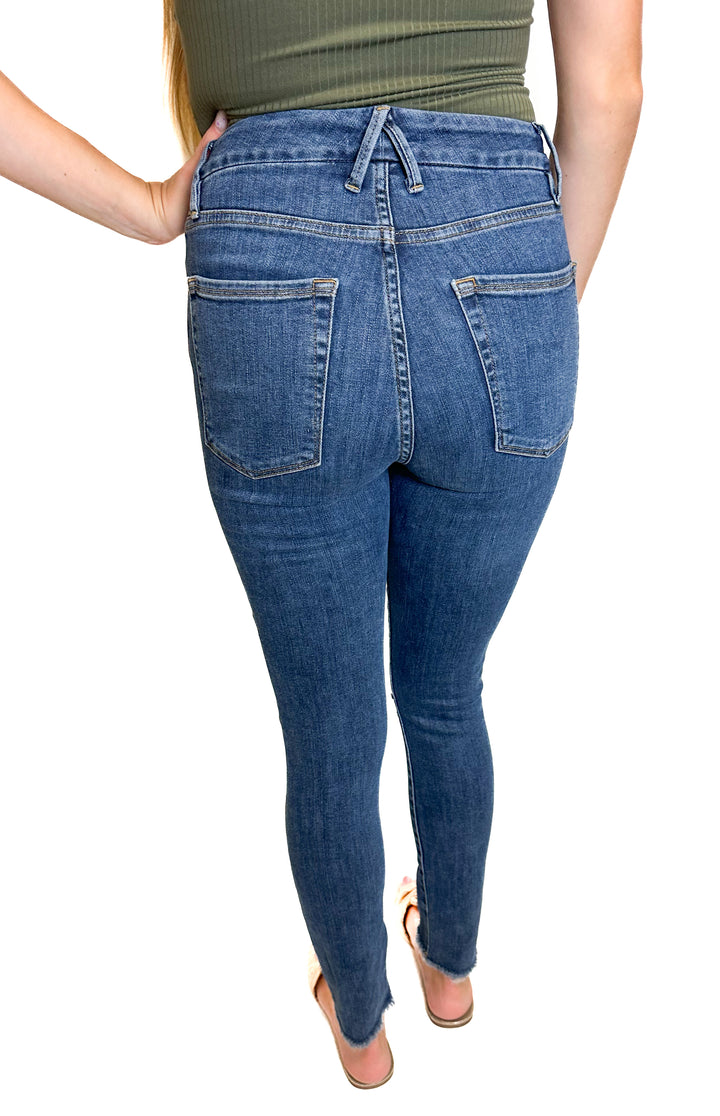 Good American Good Legs Cropped Jeans (26)